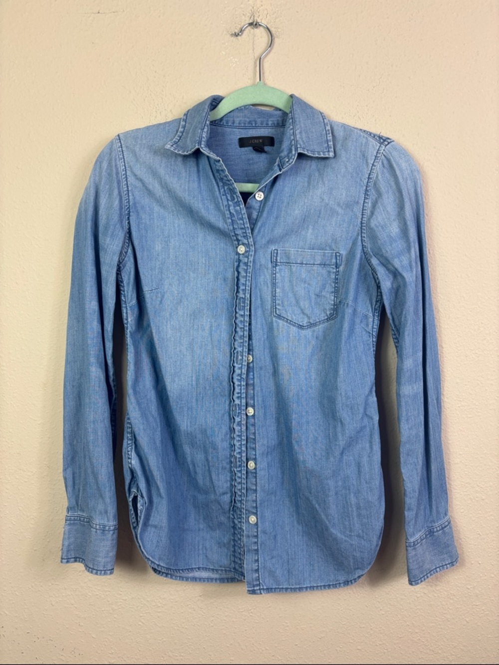 J. Crew Denim Button Down Shirt‎ Long Sleeve 100% cotton size 00